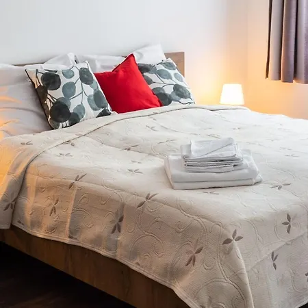 Apartmanhotel Corvin