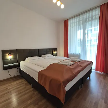 Corvin Lägenhetshotell 4*