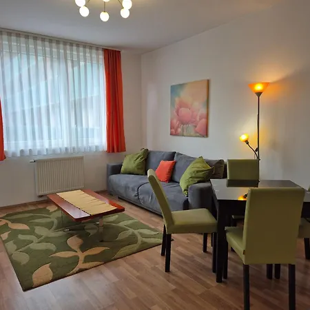 Aparthotel Corvin 4*