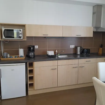 Corvin Aparthotel 4*