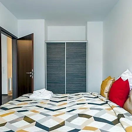 Aparthotel Corvin