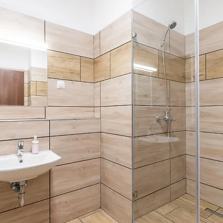 Aparthotel Corvin 4*