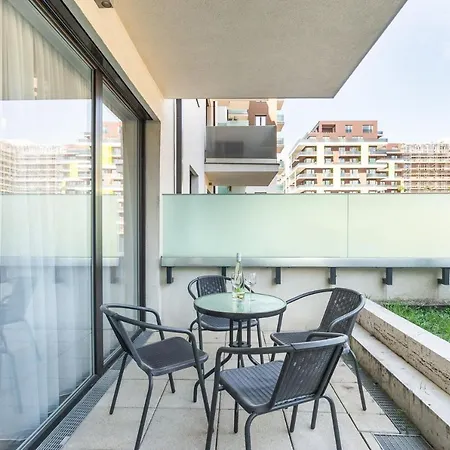 Corvin Aparthotel 4*