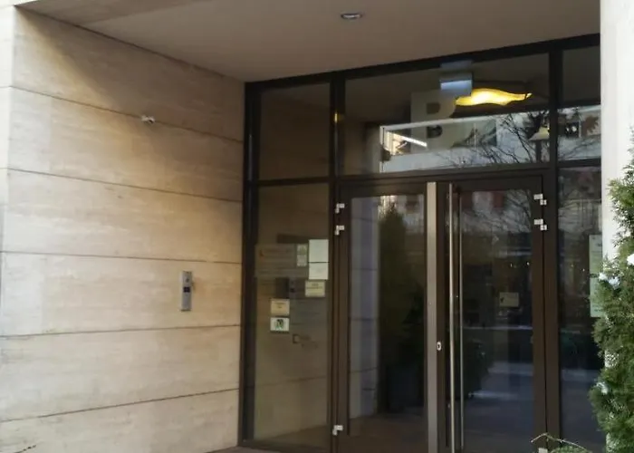 Corvin 아파트호텔