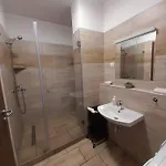 Corvin Hotel apartamentowy 4*
